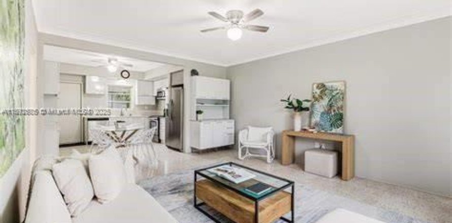 Apartamento en Miami, Florida 2 dormitorios, 200.67 m2 № 1950939