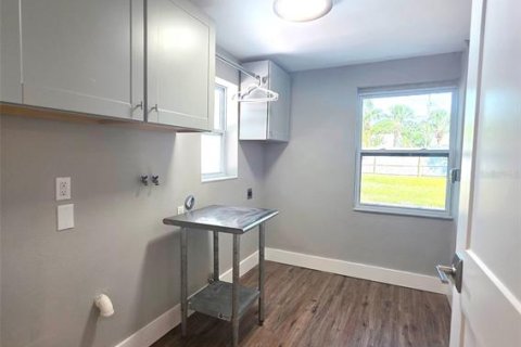 Casa en venta en Dunedin, Florida, 3 dormitorios, 117.8 m2 № 1675396 - foto 19