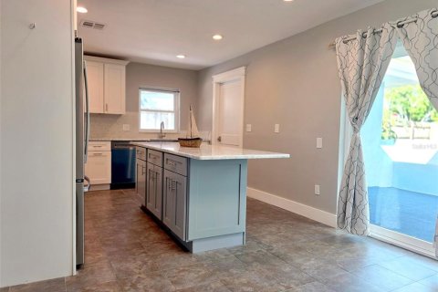 Casa en venta en Dunedin, Florida, 3 dormitorios, 117.8 m2 № 1675396 - foto 15