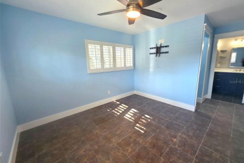 Casa en venta en Dunedin, Florida, 3 dormitorios, 117.8 m2 № 1675396 - foto 6