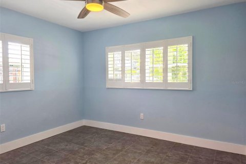 Casa en venta en Dunedin, Florida, 3 dormitorios, 117.8 m2 № 1675396 - foto 12