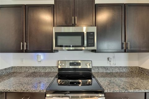 House in Riverview, Florida 4 bedrooms, 178.84 sq.m. № 1670213 - photo 14