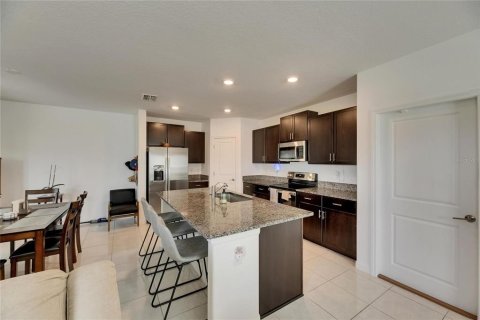 House in Riverview, Florida 4 bedrooms, 178.84 sq.m. № 1670213 - photo 20