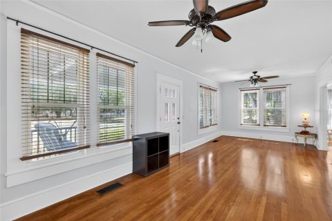 Casa en venta en Umatilla, Florida, 3 dormitorios, 151.62 m2 № 2206282 - foto 9