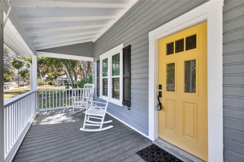 Casa en venta en Umatilla, Florida, 3 dormitorios, 151.62 m2 № 2206282 - foto 4