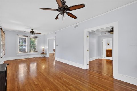 Casa en venta en Umatilla, Florida, 3 dormitorios, 151.62 m2 № 2206282 - foto 8