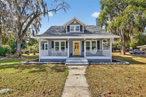 Villa ou maison à Umatilla, Floride 3 chambres, 151.62 m2 № 2206282