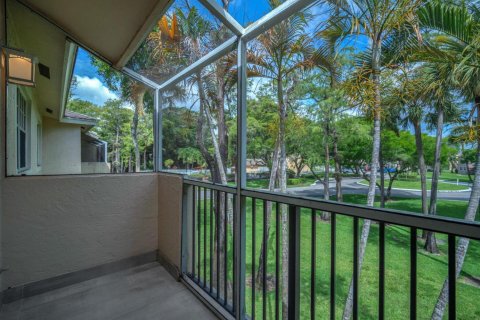 Condominio en venta en Deerfield Beach, Florida, 1 dormitorio, 56.21 m2 № 2085023 - foto 16