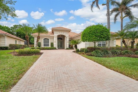 Villa ou maison à vendre à Port St. Lucie, Floride: 4 chambres, 283.63 m2 № 2145957 - photo 2