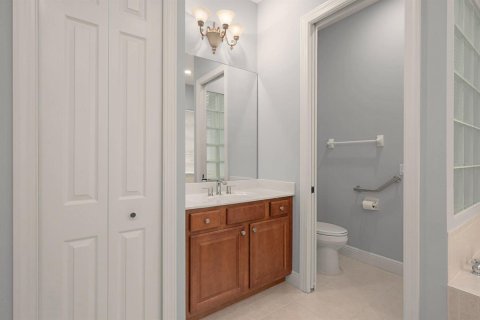 Villa ou maison à vendre à Port St. Lucie, Floride: 4 chambres, 283.63 m2 № 2145957 - photo 28