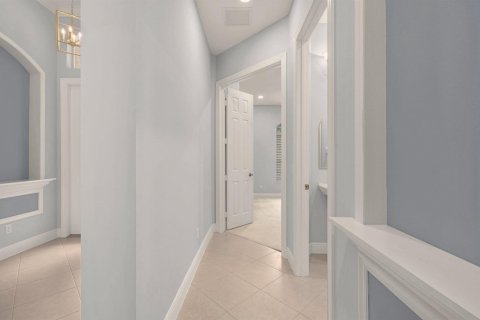Villa ou maison à vendre à Port St. Lucie, Floride: 4 chambres, 283.63 m2 № 2145957 - photo 30