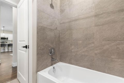 Casa en venta en Palm Coast, Florida, 4 dormitorios, 174.01 m2 № 1894963 - foto 5