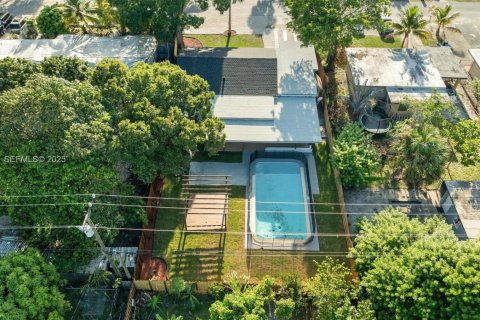 Casa en venta en Fort Lauderdale, Florida, 3 dormitorios, 144.74 m2 № 1990661 - foto 30