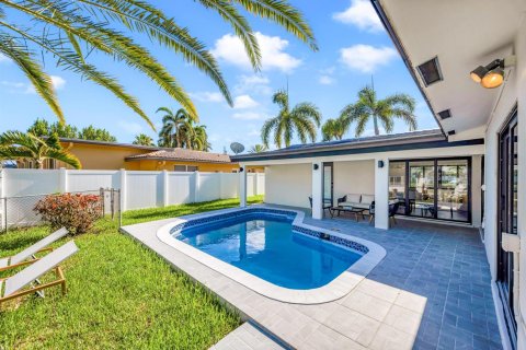 Villa ou maison à vendre à Pompano Beach, Floride: 3 chambres, 139.17 m2 № 2146924 - photo 14