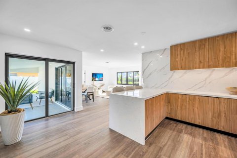 Villa ou maison à vendre à Pompano Beach, Floride: 3 chambres, 139.17 m2 № 2146924 - photo 28