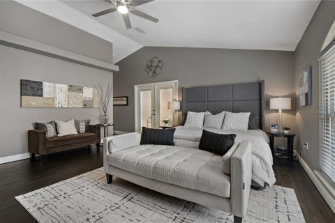 Townhouse in Palm Harbor, Florida 3 bedrooms, 276.29 sq.m. № 1886060 - photo 27