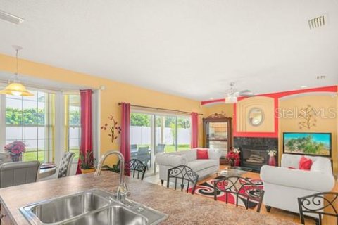 House in Palm Coast, Florida 3 bedrooms, 246.47 sq.m. № 1803223 - photo 7