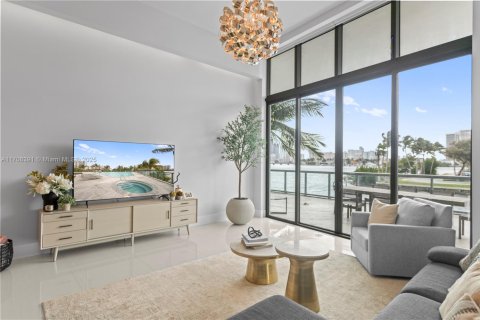 Copropriété à louer à Aventura, Floride: 3 chambres, 204.38 m2 № 1861511 - photo 2