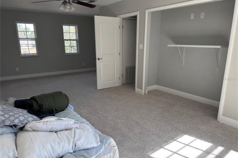 House in Zellwood, Florida 3 bedrooms, 160.35 sq.m. № 2098460 - photo 17