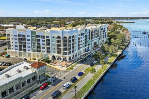 Condo in Sanford, Florida, 3 bedrooms  № 1732906 - photo 1