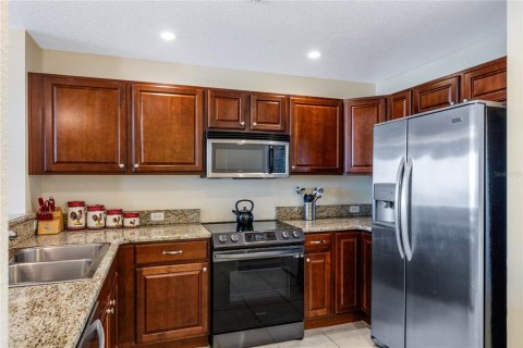 Condo in Sanford, Florida, 3 bedrooms  № 1732906 - photo 7