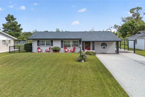 Villa ou maison à Tavares, Floride 3 chambres, 125.05 m2 № 2342359