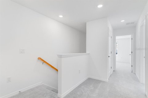 Townhouse in Edgewater, Florida 3 bedrooms, 127.55 sq.m. № 1614093 - photo 12