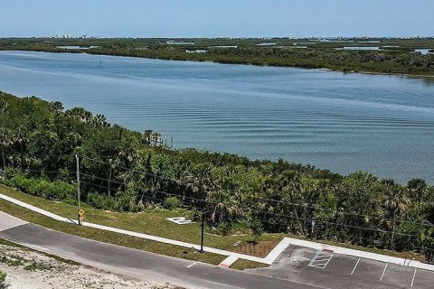 Townhouse in Edgewater, Florida 3 bedrooms, 127.55 sq.m. № 1614093 - photo 29