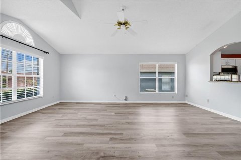 House in Davenport, Florida 3 bedrooms, 151.43 sq.m. № 2098086 - photo 7