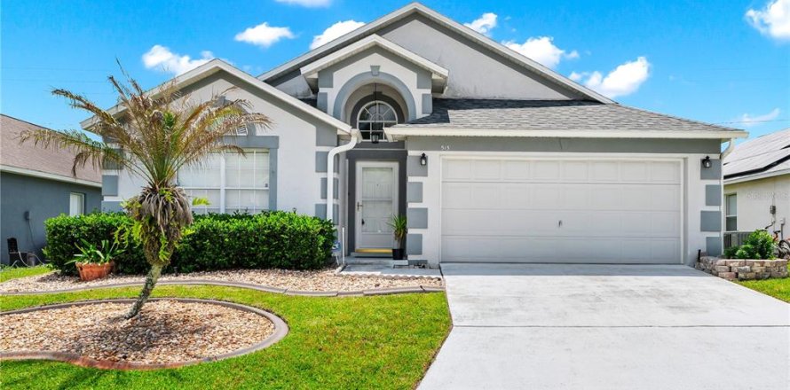 House in Davenport, Florida 3 bedrooms, 151.43 sq.m. № 2098086