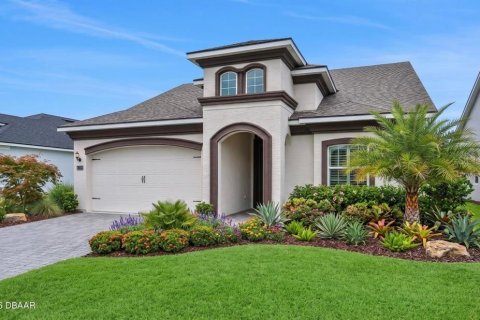 House in Port Orange, Florida 4 bedrooms, 246.28 sq.m. № 2217856