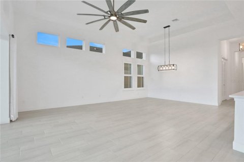 Купить виллу или дом в Порт-Оранж, Флорида 8 комнат, 246.28м2, № 2217856 - фото 13