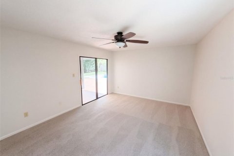 Casa en venta en Orlando, Florida, 4 dormitorios, 213.12 m2 № 2384295 - foto 4
