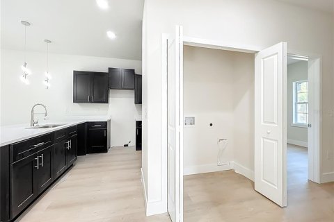 Apartment in Apopka, Florida 3 bedrooms, 116.13 sq.m. № 2212386 - photo 8