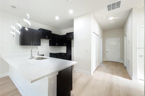 Apartment in Apopka, Florida 3 bedrooms, 116.13 sq.m. № 2212386 - photo 14