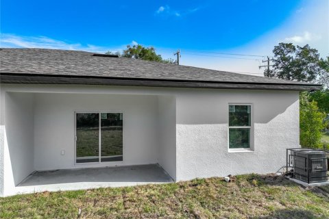 Apartment in Apopka, Florida 3 bedrooms, 116.13 sq.m. № 2212386 - photo 4