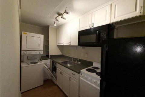 Copropriété à louer à Gainesville, Floride: 1 chambre, 50.91 m2 № 2413583 - photo 10