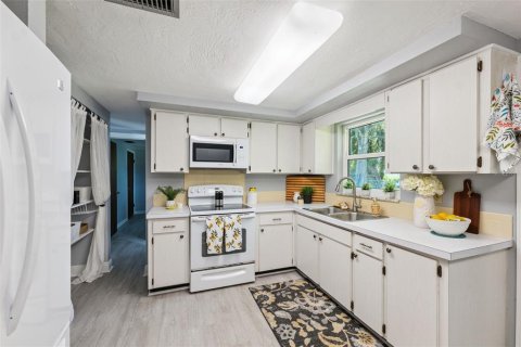 Villa ou maison à vendre à Port Richey, Floride: 2 chambres, 111.58 m2 № 1855471 - photo 14