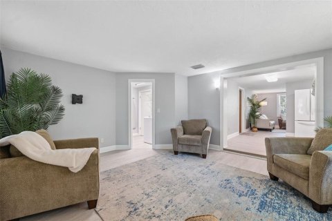 Villa ou maison à vendre à Port Richey, Floride: 2 chambres, 111.58 m2 № 1855471 - photo 17