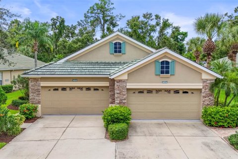 House in Sarasota, Florida 2 bedrooms, 135.17 sq.m. № 1910971 - photo 9