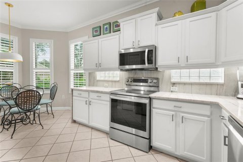 House in Sarasota, Florida 2 bedrooms, 135.17 sq.m. № 1910971 - photo 14