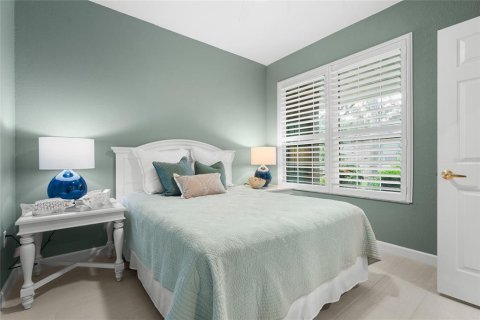 House in Sarasota, Florida 2 bedrooms, 135.17 sq.m. № 1910971 - photo 25