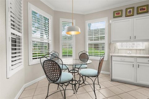 House in Sarasota, Florida 2 bedrooms, 135.17 sq.m. № 1910971 - photo 16