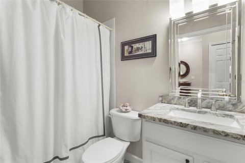 House in Sarasota, Florida 2 bedrooms, 135.17 sq.m. № 1910971 - photo 26