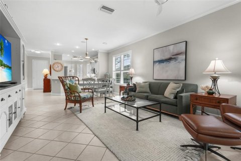 House in Sarasota, Florida 2 bedrooms, 135.17 sq.m. № 1910971 - photo 13