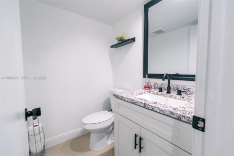 Condominio en venta en Pompano Beach, Florida, 3 dormitorios, 150.5 m2 № 2020733 - foto 23