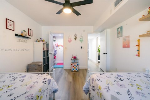 Condominio en venta en Pompano Beach, Florida, 3 dormitorios, 150.5 m2 № 2020733 - foto 21