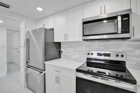 Copropriété à vendre à Lauderhill, Floride: 1 chambre, 72.74 m2 № 1972030 - photo 17