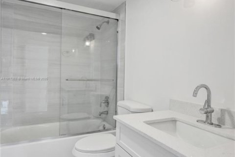 Copropriété à vendre à Lauderhill, Floride: 1 chambre, 72.74 m2 № 1972030 - photo 25