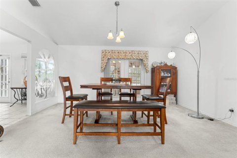 Villa ou maison à vendre à Sorrento, Floride: 3 chambres, 142.88 m2 № 1903923 - photo 18
